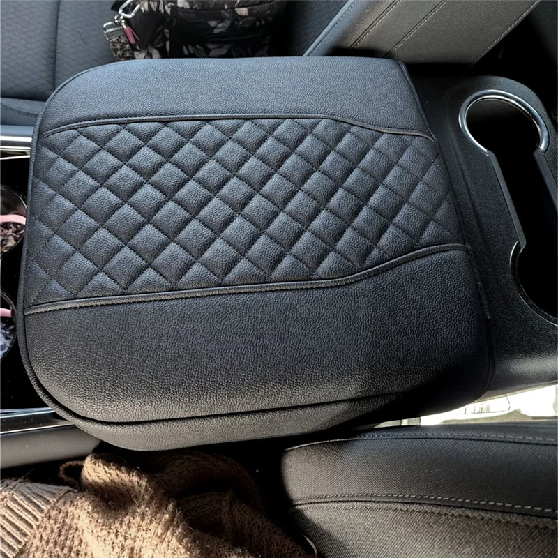 Bucket Seat Armrest Cover | Silverado / Sierra 2019–2025 · Tahoe / Yukon 2021–2025